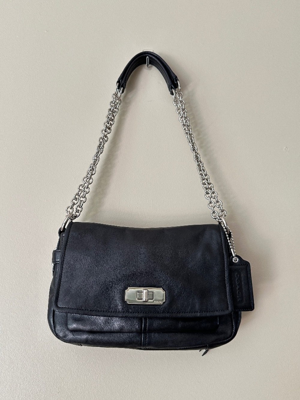 COACH Chelsea Black Leather 2 Way Turnlock Flap Crossbody Shoulder Bag w/ Chain